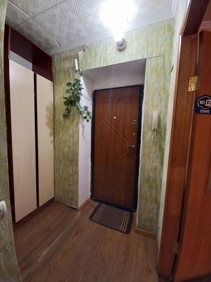1 Комнатная Квартира Остановка Торговый Центр Cherkasy Luaran gambar